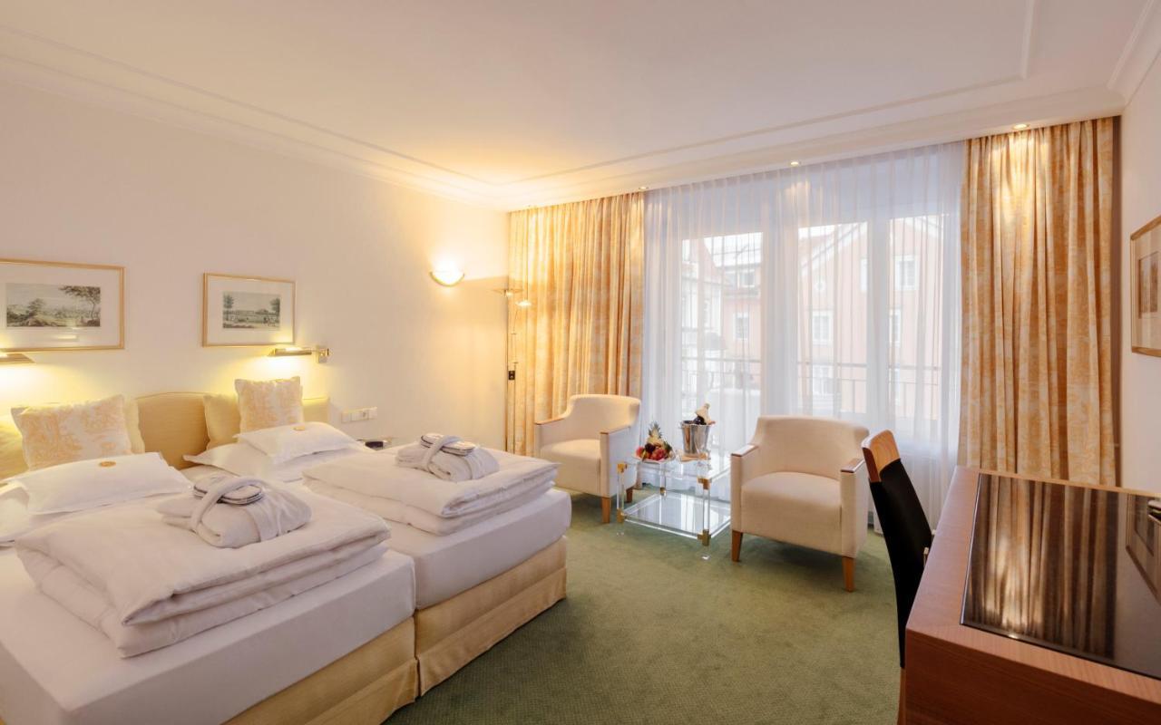 Hotel Bayerischer Hof Λιντάου Εξωτερικό φωτογραφία A typical hotel room